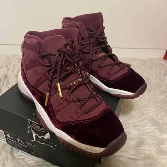 Air Jordan 11 Retro GG Heiress Velvet